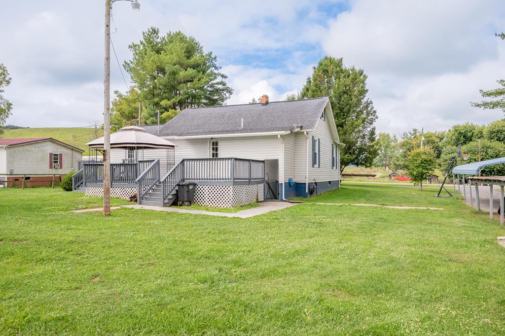 1448 Fort Chiswell Road Max Meadows, VA 24360 - Photo 34 of 51 Gallery Image 34