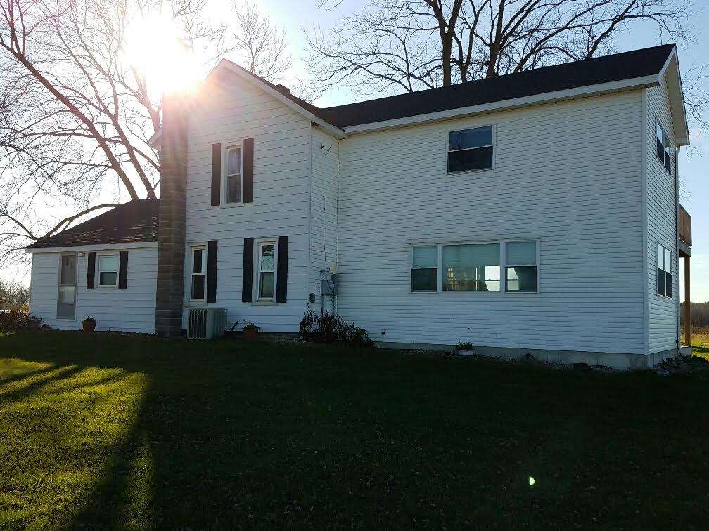 1526 County Road 77 Butler, IN 46721 - Photo 2 of 16