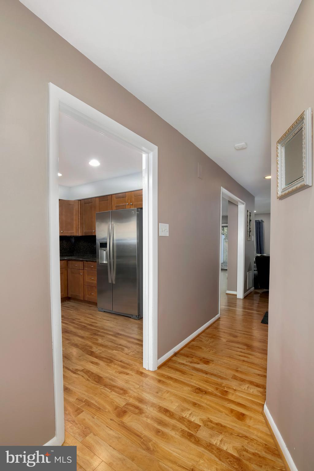 11623 Newbridge Court Reston, VA 20191 - Photo 3 of 30 Interior (General)
