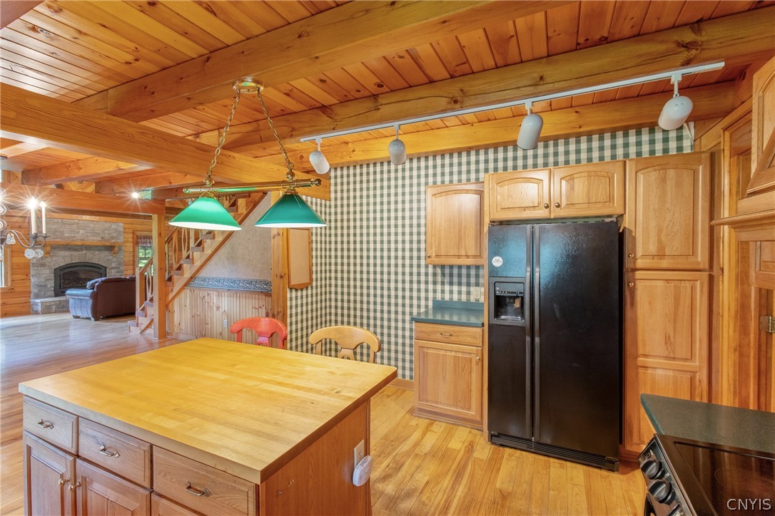 4004 Brunel Road Nelson, NY 13035 - Photo 10 of 43 All appliances stay