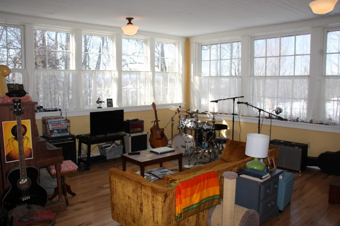786 Upper Road Plainfield, VT 05667 - Photo 11 of 17