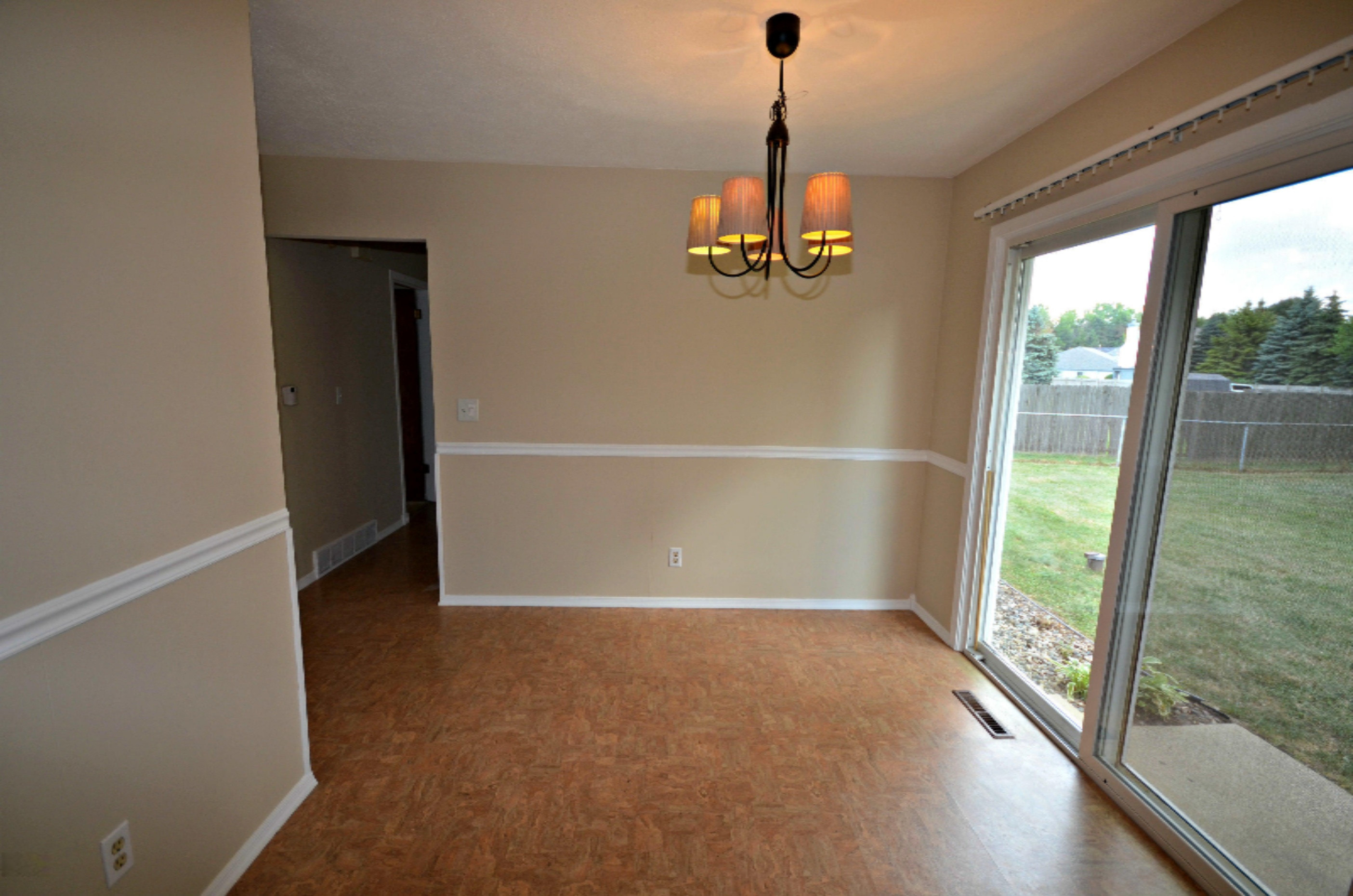 5603 Angling Road Portage, MI 49024 - Photo 15 of 31 Dining