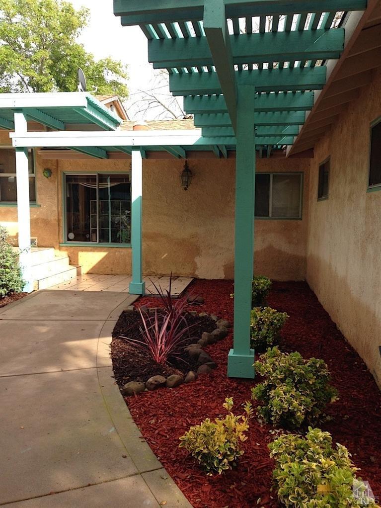 1014 South Rice Road Ojai, CA 93023 - Photo 1 of 18 Primary Photo
