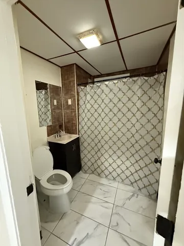 $2,000 | 78 Forest Street, Unit 2, Attleboro, MA 02703