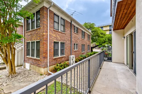 $375,000 | 908 Nueces Street, Unit 14, Austin, TX 78701
