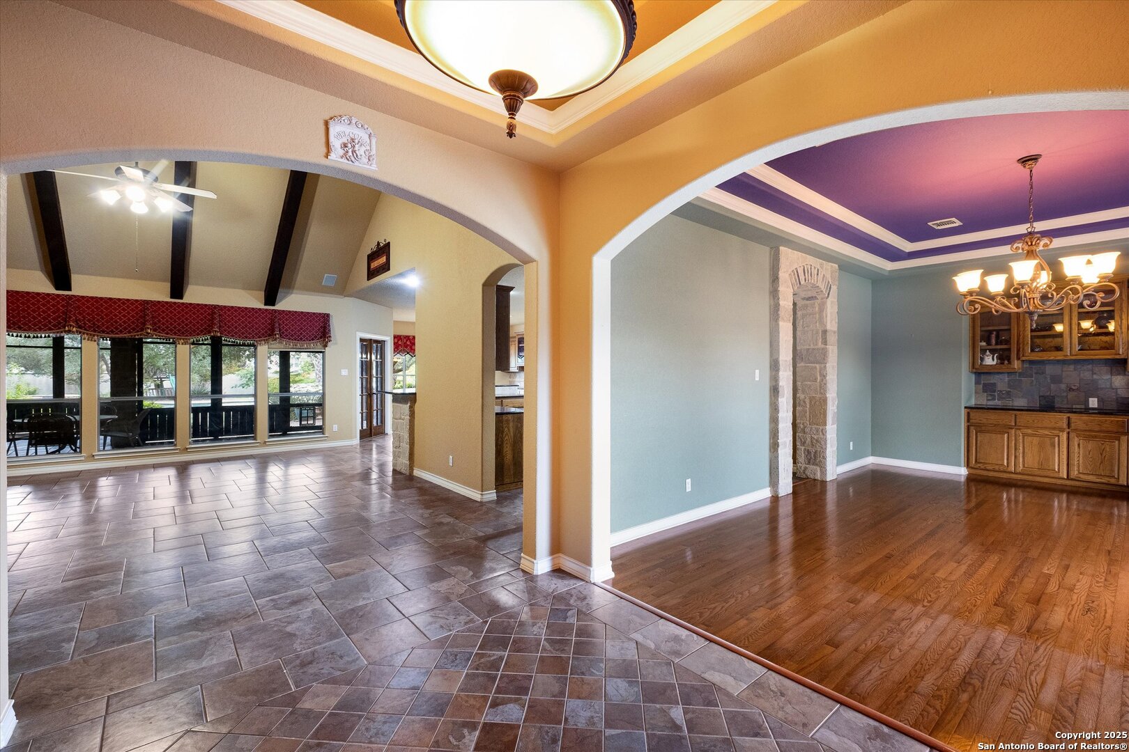 611 Ridge San Antonio, TX 78258 - Photo 6 of 42 a view of an entryway with a hall