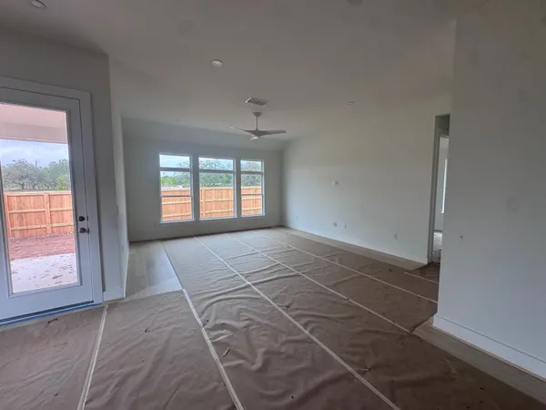 $549,999 | 135 Comfort Drive, Buda, TX 78610