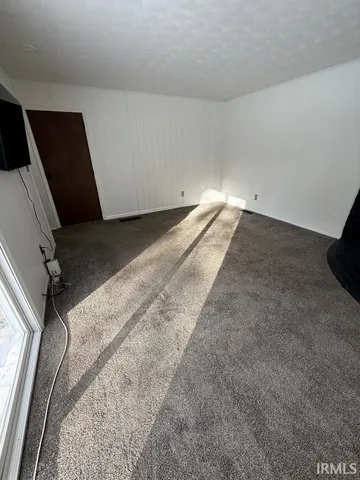 $269,000 | 51272 Bittersweet Road, Granger, IN 46530