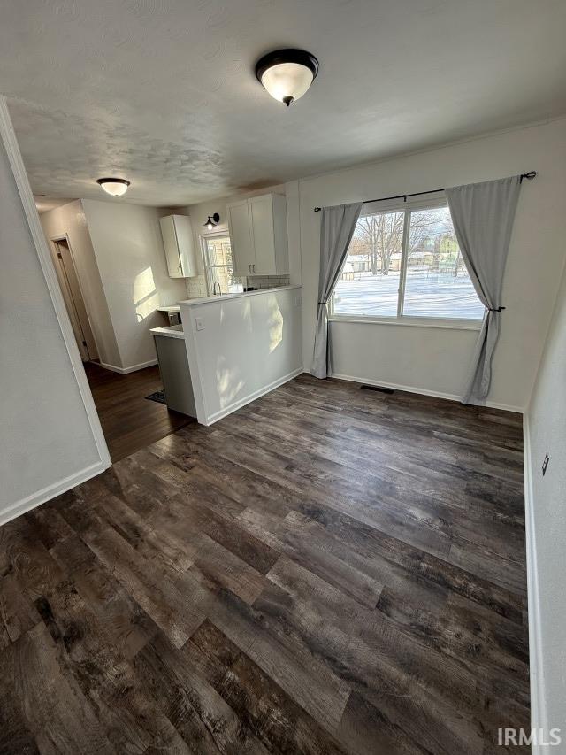 51272 Bittersweet Road Granger, IN 46530 - Photo 8 of 26