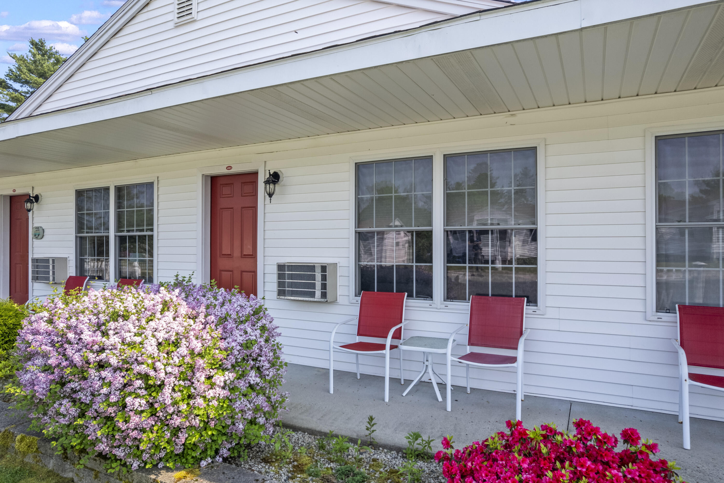1139 Post Road, Unit 102 Wells, ME 04090 - Photo 3 of 57 1139 Post Rd #102_103