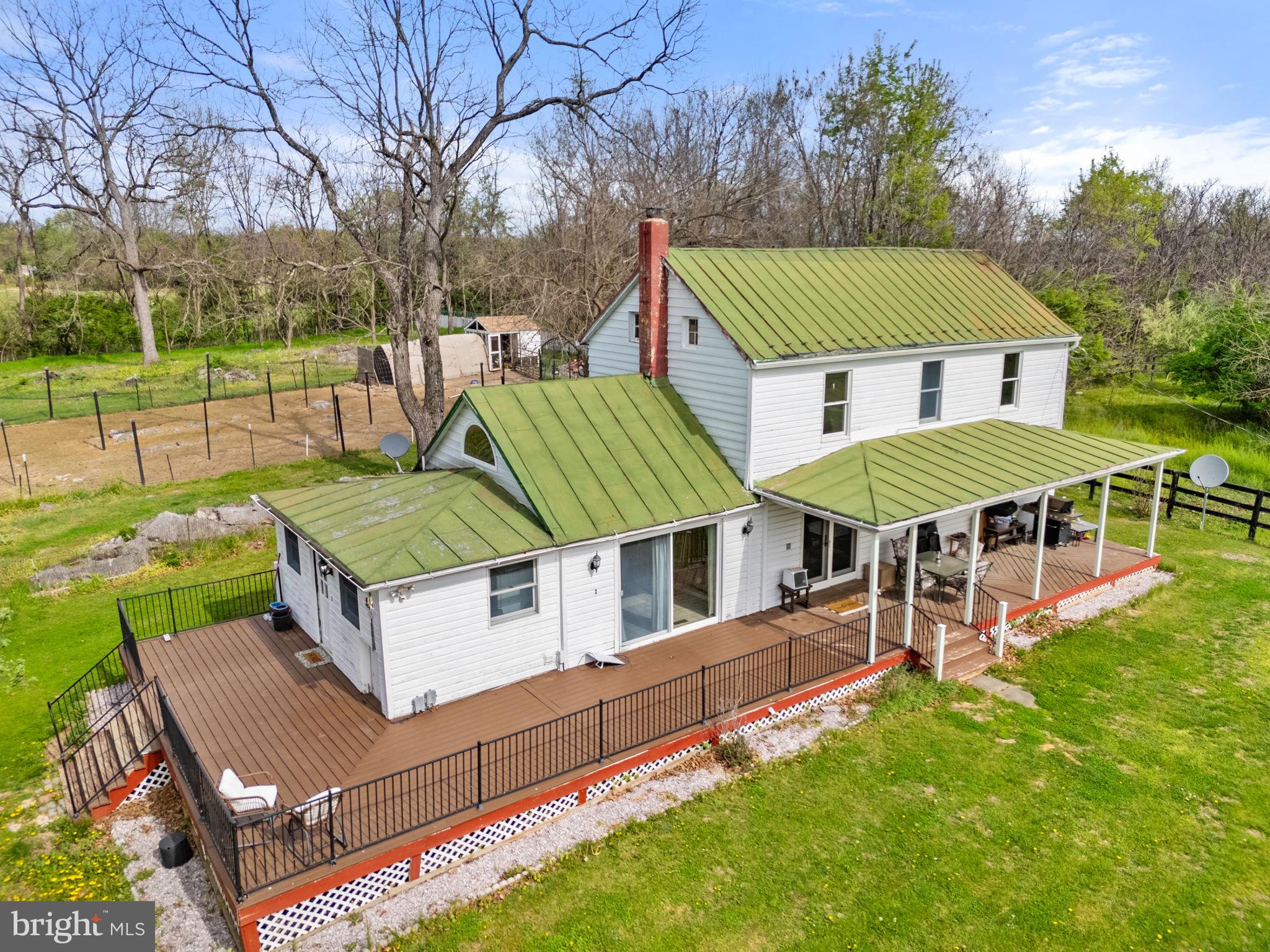 420 Russell Road Berryville, VA 22611 - Photo 2 of 60