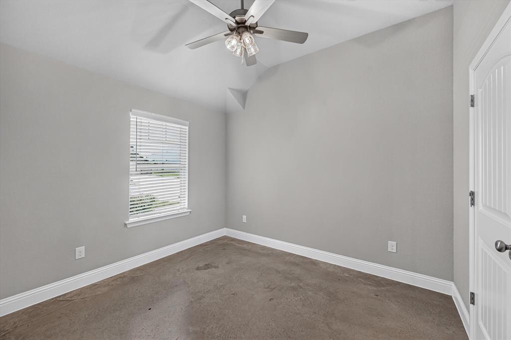 218 Rees Avenue Godley, TX 76044 - Photo 13 of 28