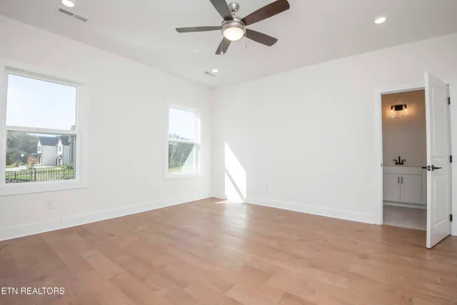 $739,900 | 405 Ivey Farms Road, Farragut, TN 37934