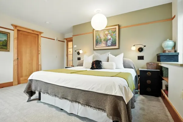$1,395,000 | 35 Cherry Street, Unit 404, Burlington, VT 05401