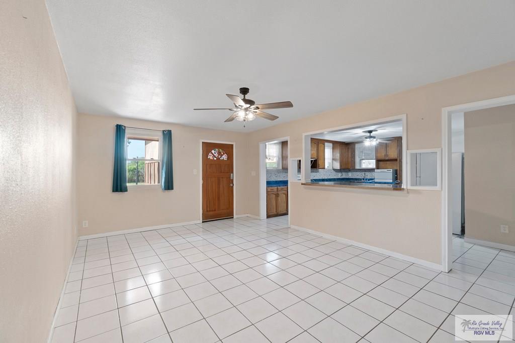 22484 Olmito Road Rio Hondo, TX 78583 - Photo 4 of 24 Gallery Image 4
