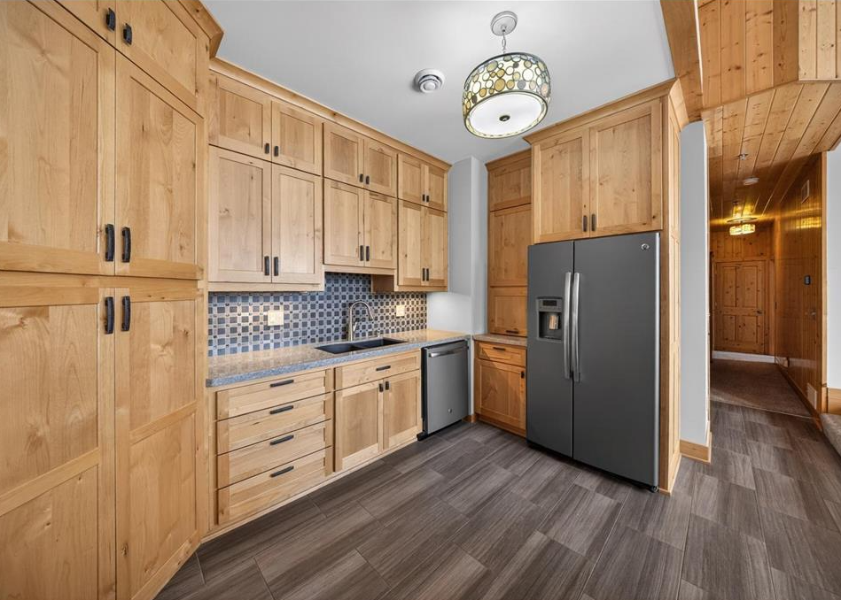 201 Ridgeview Lane South, Unit 201 Lanesboro, MN 55949 - Photo 5 of 18
