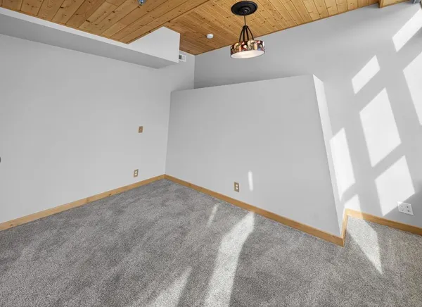 $204,000 | 201 Ridgeview Lane South, Unit 201, Lanesboro, MN 55949
