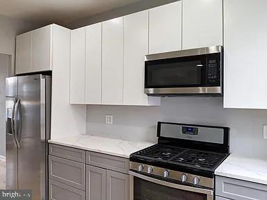 742 Columbia Road Northwest Washington, DC 20001 - Photo 3 of 4