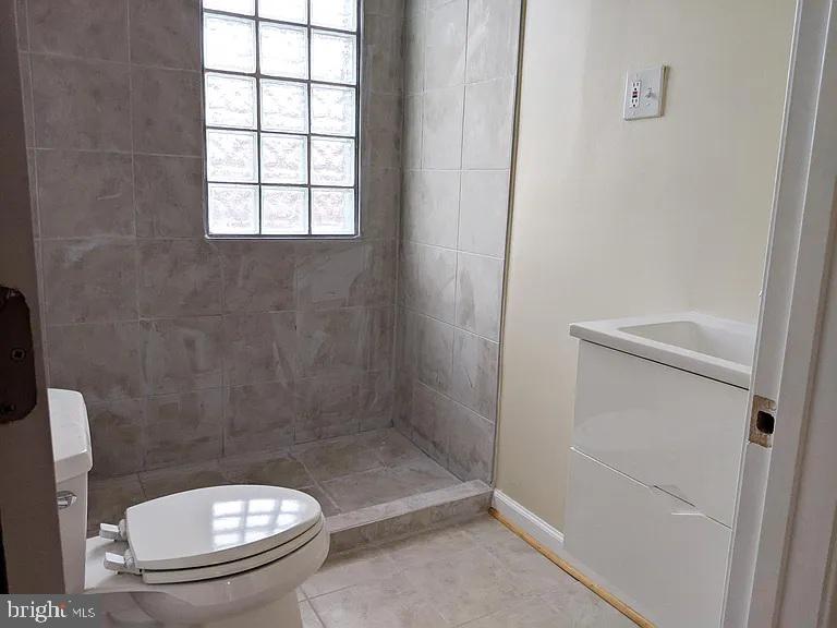 742 Columbia Road Northwest Washington, DC 20001 - Photo 4 of 4