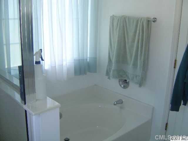 4314 Frank Vance Road Charlotte, NC 28216 - Photo 14 of 15