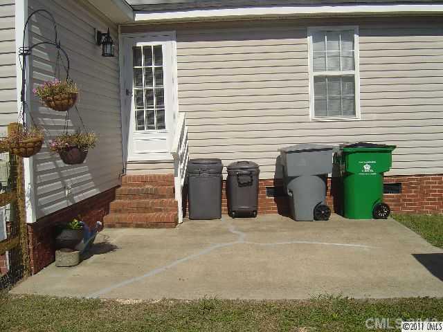 4314 Frank Vance Road Charlotte, NC 28216 - Photo 5 of 15