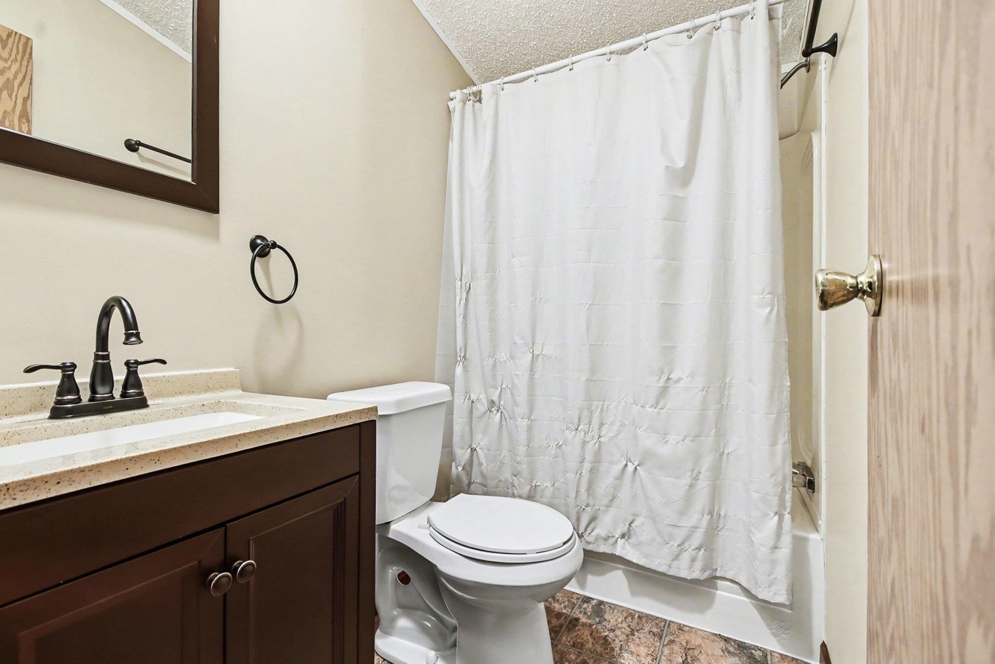 1526 East Miller Road Midland, MI 48640 - Photo 9 of 17