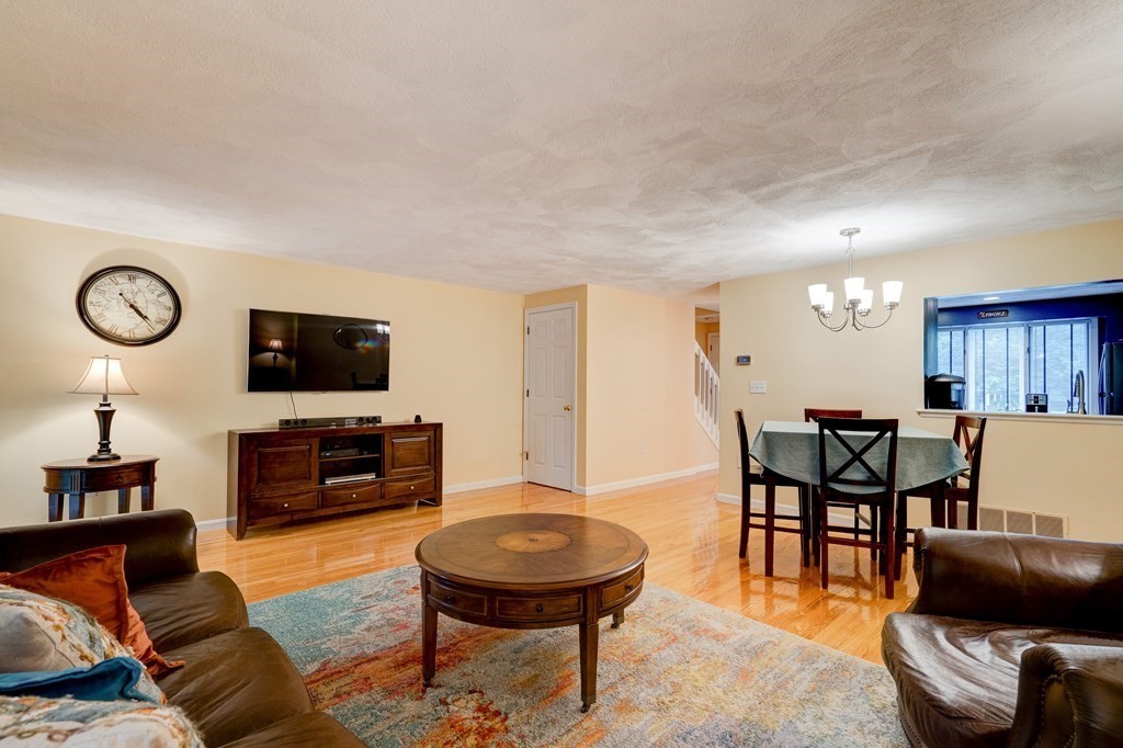 7 Deer Path, Unit 5 Maynard, MA 01754 - Photo 9 of 26 Gallery Image 9