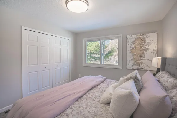 $414,900 | 1940 169th Avenue Northeast, Andover, MN 55304