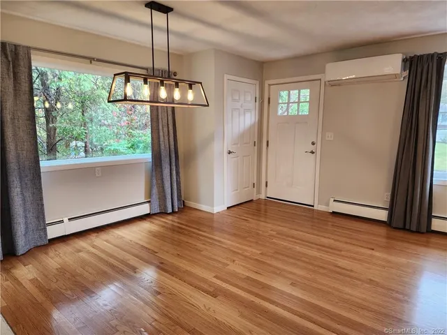 $2,800 | 24 Savi Avenue, Waterford, CT 06385