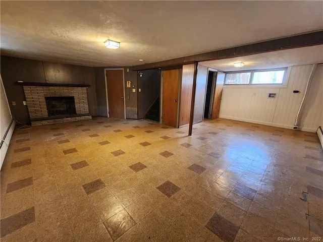 $2,800 | 24 Savi Avenue, Waterford, CT 06385