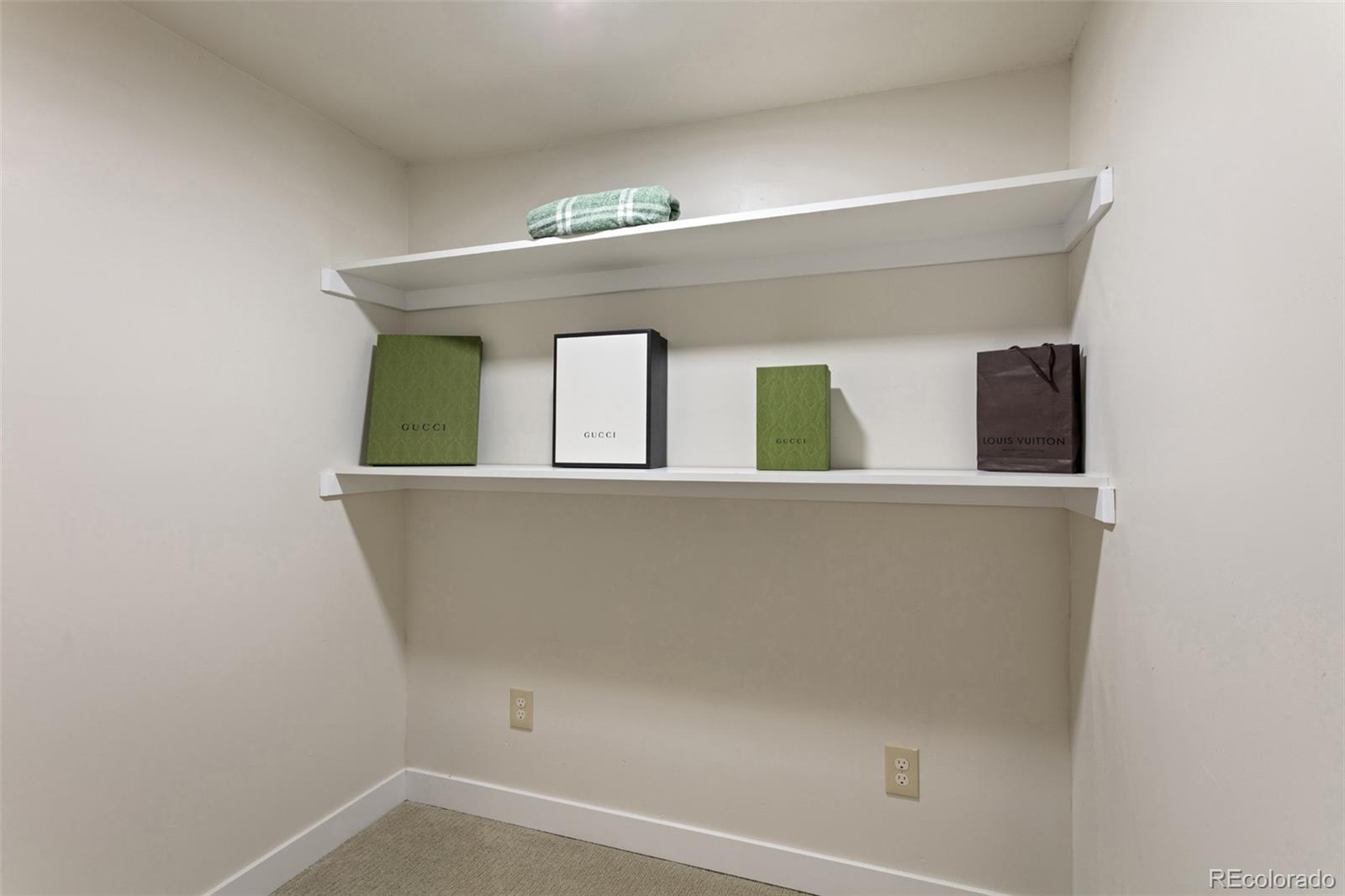 2960 Poplar Street Denver, CO 80207 - Photo 15 of 40