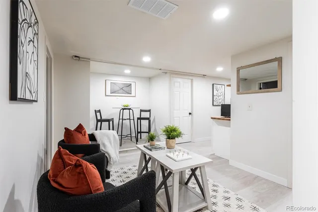 $650,000 | 2960 Poplar Street, Denver, CO 80207