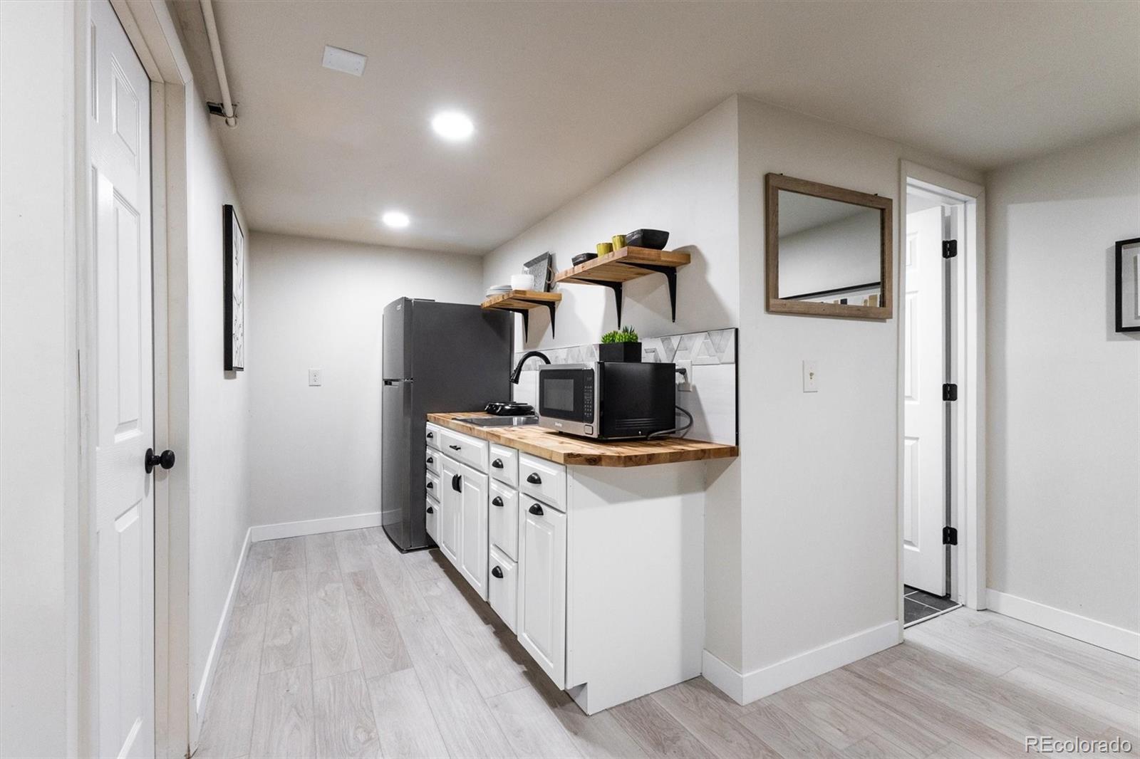 2960 Poplar Street Denver, CO 80207 - Photo 26 of 40