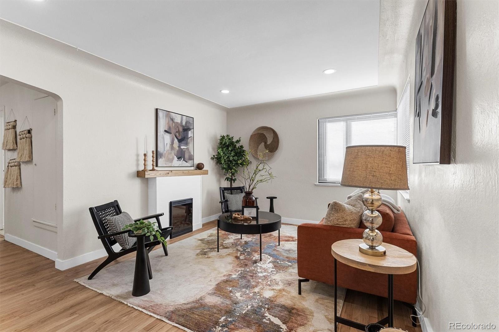 2960 Poplar Street Denver, CO 80207 - Photo 10 of 40