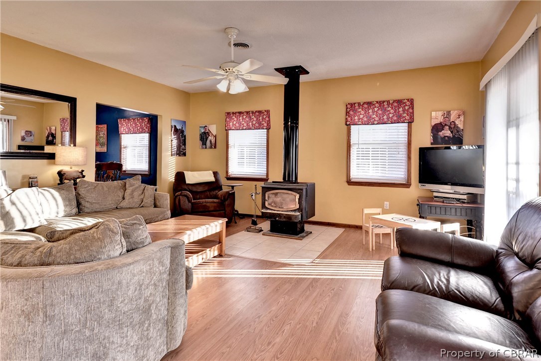 12118 Burwells Bay Road Smithfield, VA 23430 - Photo 6 of 25