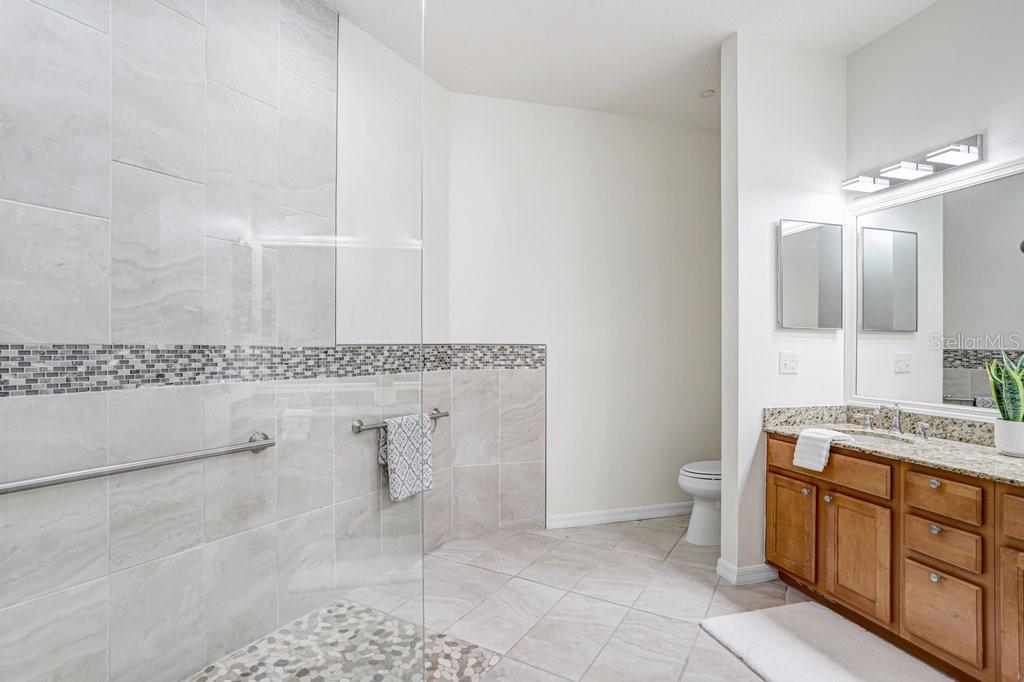 8531 Acorn Ridge Court Tampa, FL 33625 - Photo 13 of 39