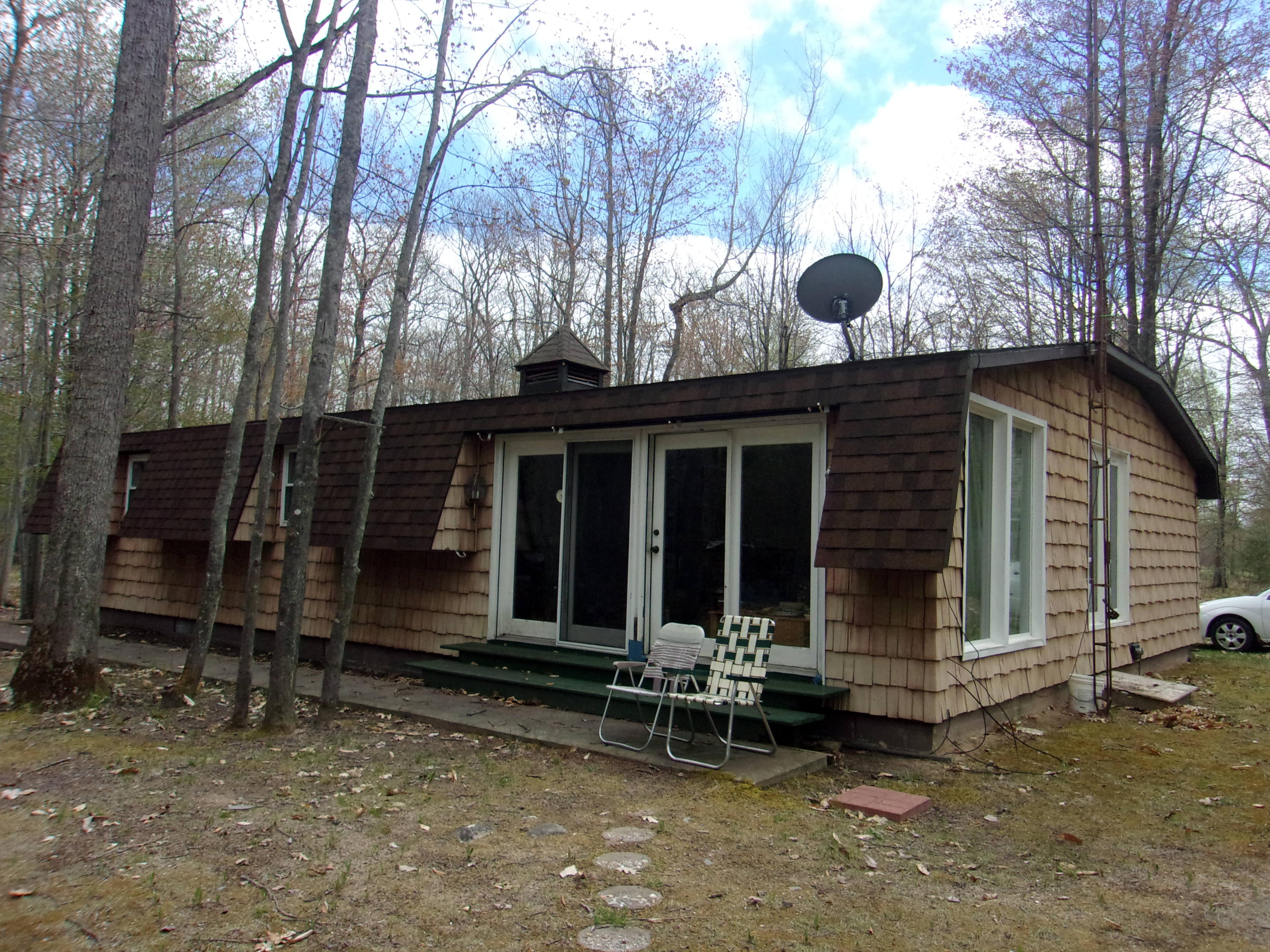 4530 Woodmansee Road Cheboygan, MI 49721 - Photo 5 of 23 Gallery Image 5