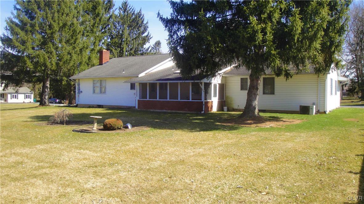 3424 Bridlepath Road Easton, PA 18045 - Photo 7 of 26 Gallery Image 7
