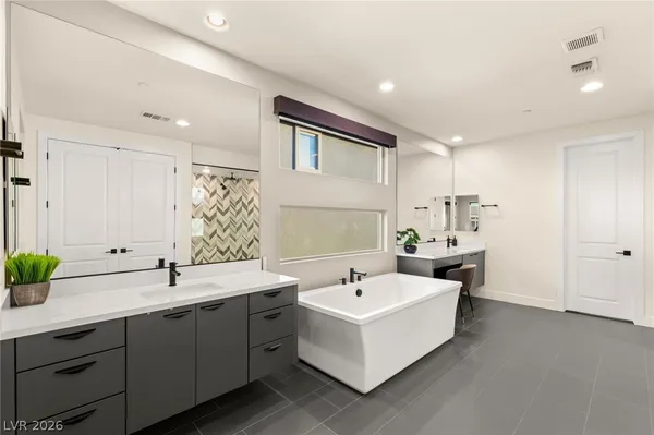 $2,250,000 | 2158 Alto Vista Drive, Henderson, NV 89052