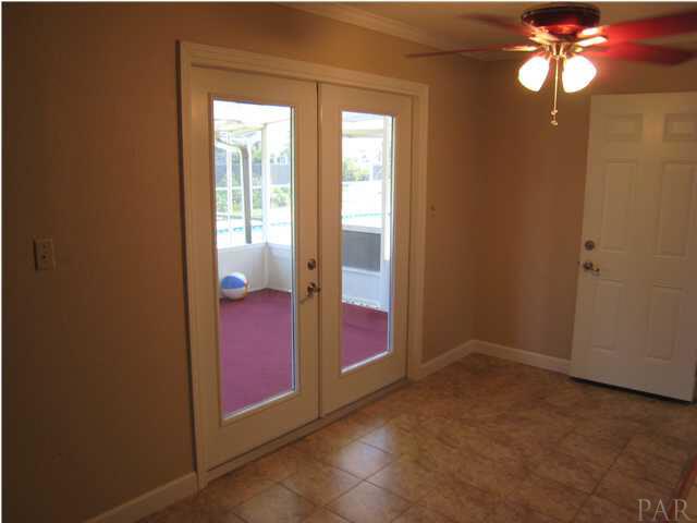 5450 Ponte Verde Road Pensacola, FL 32507 - Photo 8 of 19 Breakfast Area has French Doors to Pool