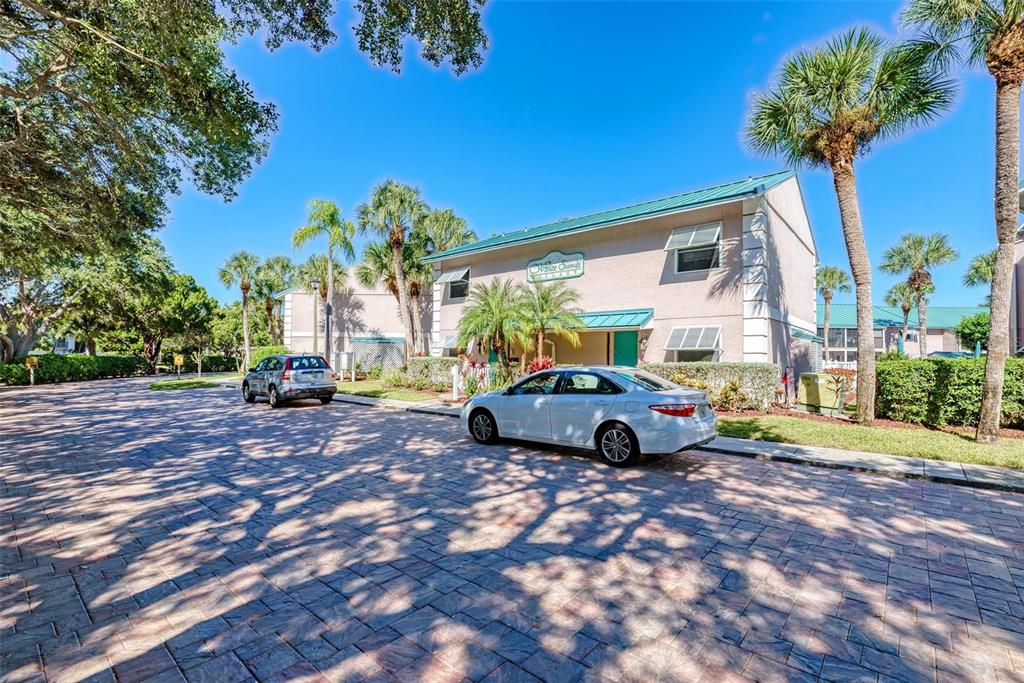 5683 Midnight Pass Road, Unit 105 Sarasota, FL 34242 - Photo 4 of 38