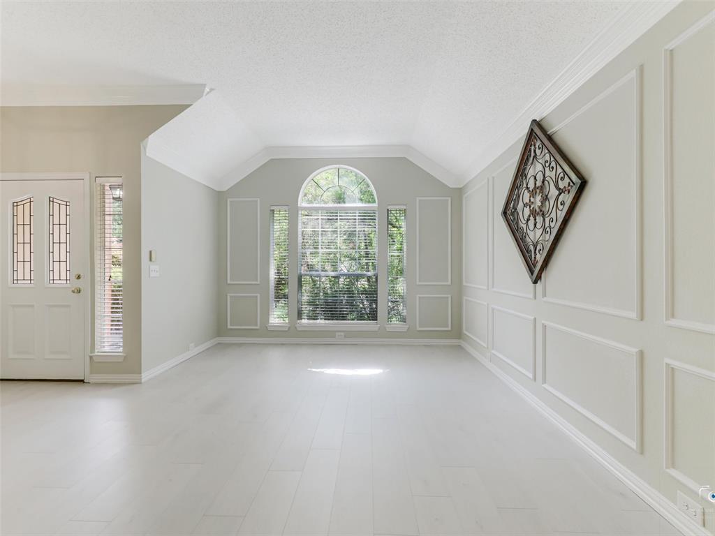 2612 Ridgewood Drive Plano, TX 75074 - Photo 5 of 25