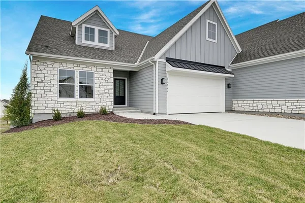 $669,510 | 13427 West 174th Terrace, Overland Park, KS 66221