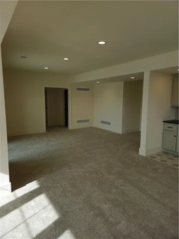 $669,510 | 13427 West 174th Terrace, Overland Park, KS 66221