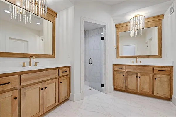 $669,510 | 13427 West 174th Terrace, Overland Park, KS 66221