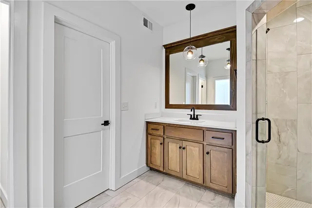 $669,510 | 13427 West 174th Terrace, Overland Park, KS 66221