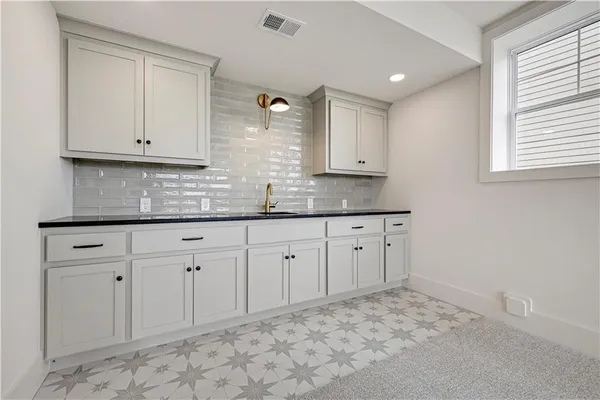 $669,510 | 13427 West 174th Terrace, Overland Park, KS 66221