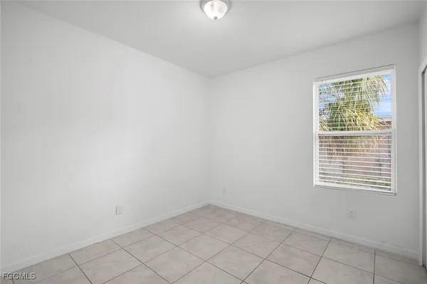 $1,700 | 3309 Armstrong Court, Fort Myers, FL 33916