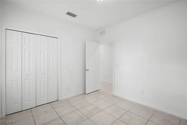 $1,700 | 3309 Armstrong Court, Fort Myers, FL 33916