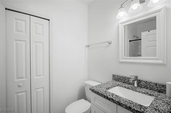 $1,700 | 3309 Armstrong Court, Fort Myers, FL 33916